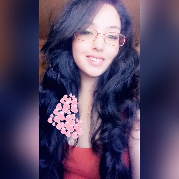 Meet your Posher, Gisy - Picture 1 of 1